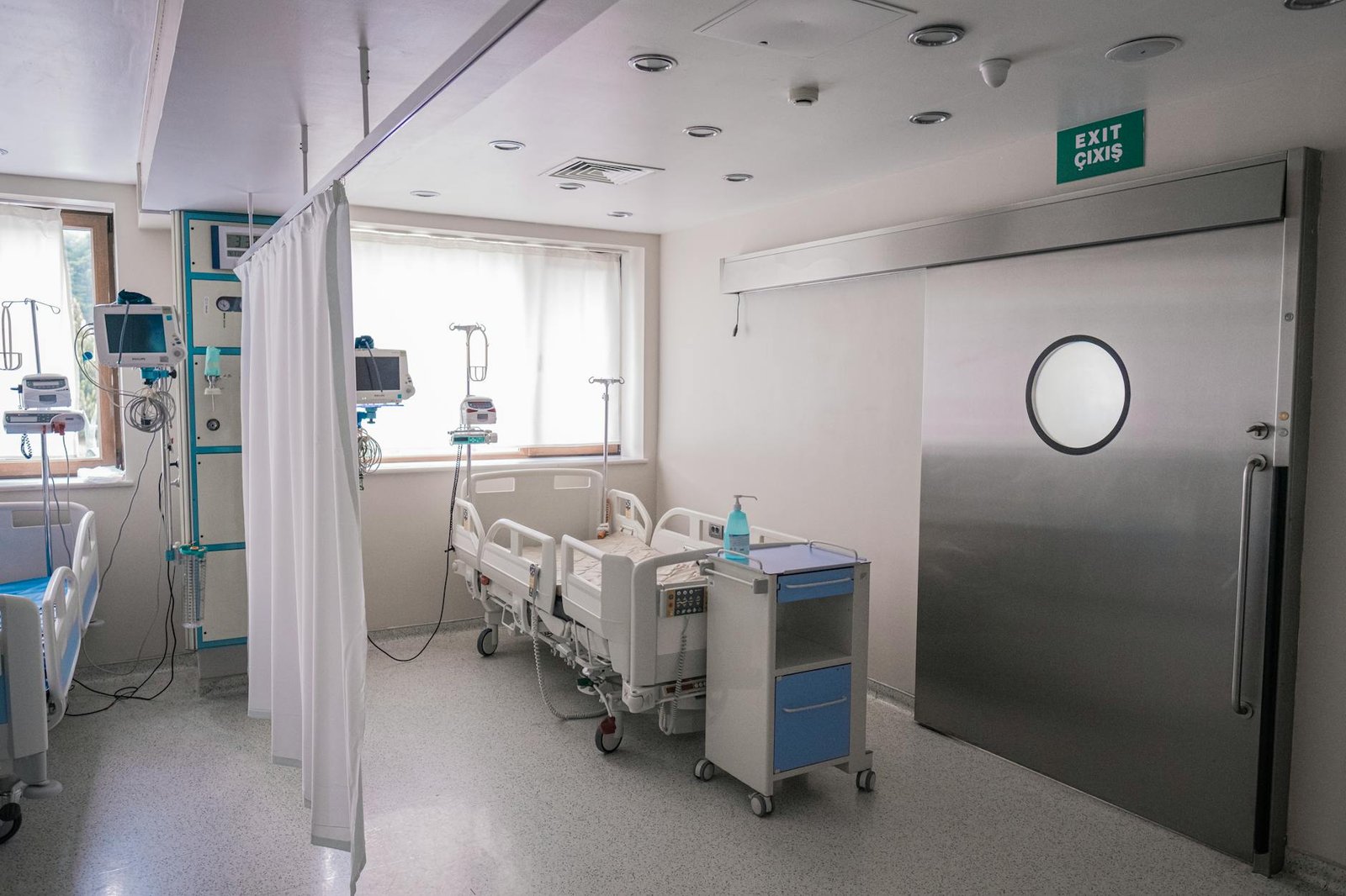 Modern pediatric ICU ward